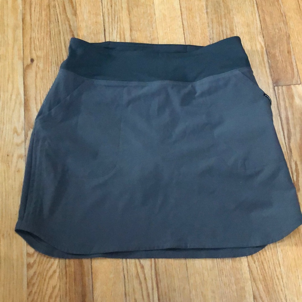 Patagonia Grey Tech Skort Small